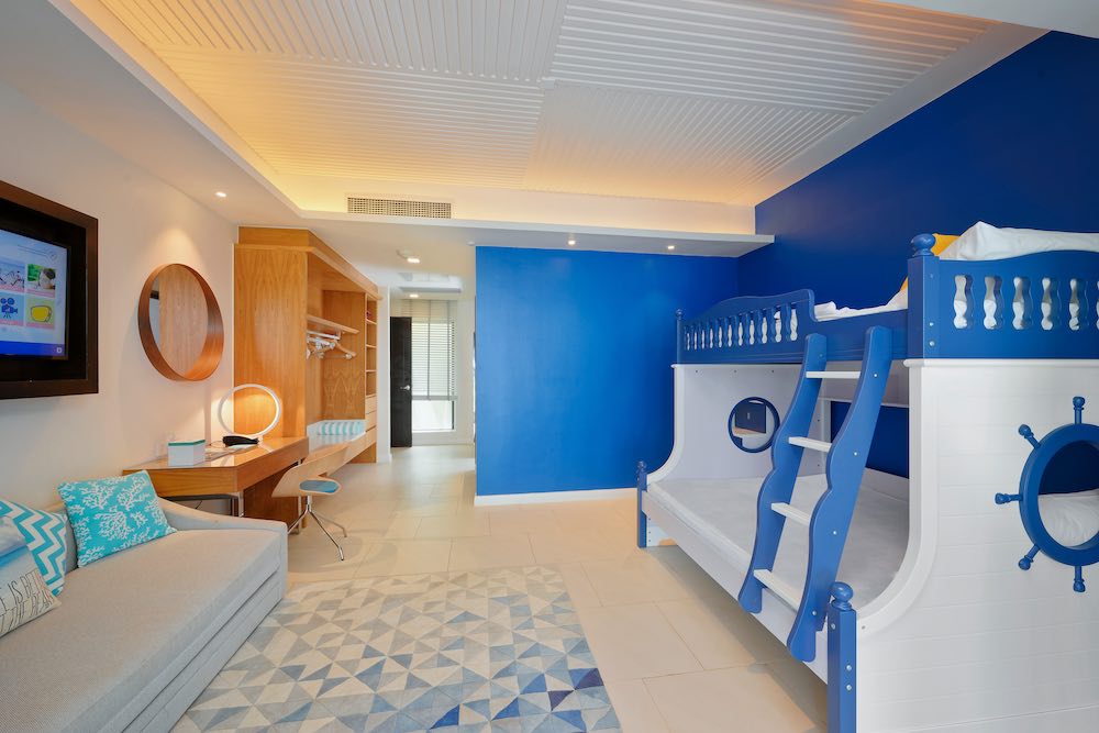 2-Bedroom Family Sky Suites at Kandima, view 2